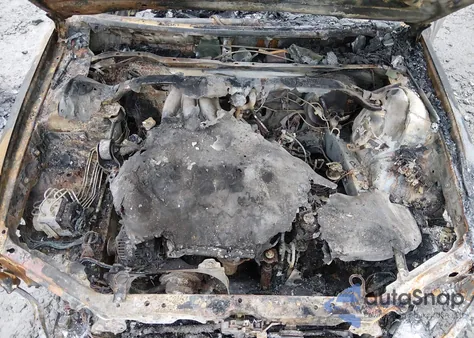 2000 Toyota Camry Solara Sle V6 z USA, uszkodzony, nr VIN 2T1CF22PXYC310546